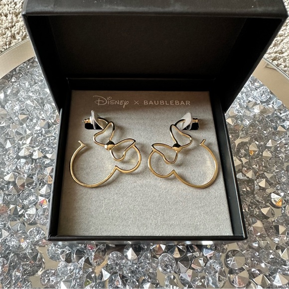 DISNEY X BaubleBar Gold Minnie Mouse Hoop Earrings - Picture 2 of 6